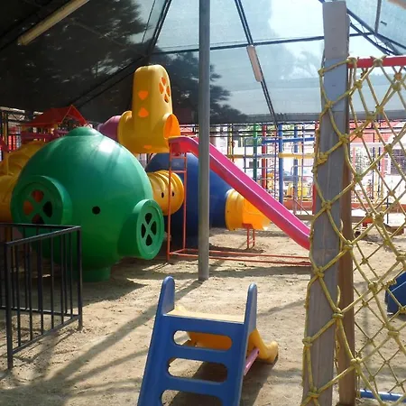 Club Atrium & מרמריס